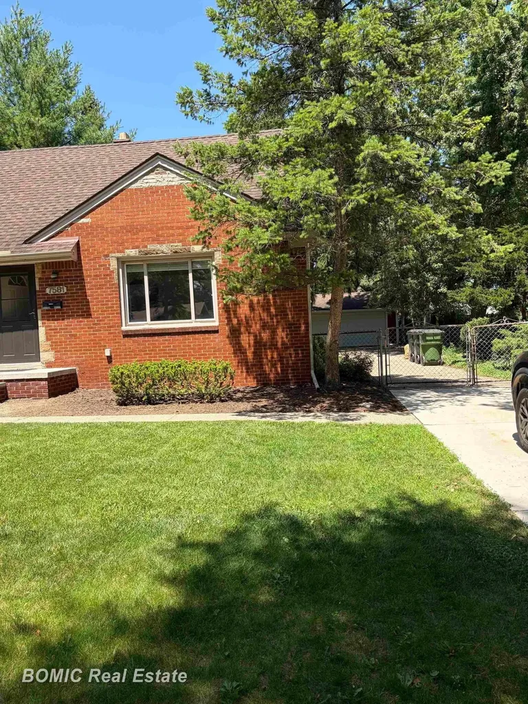 7581 St John Street Shelby Charter Township MI 48317