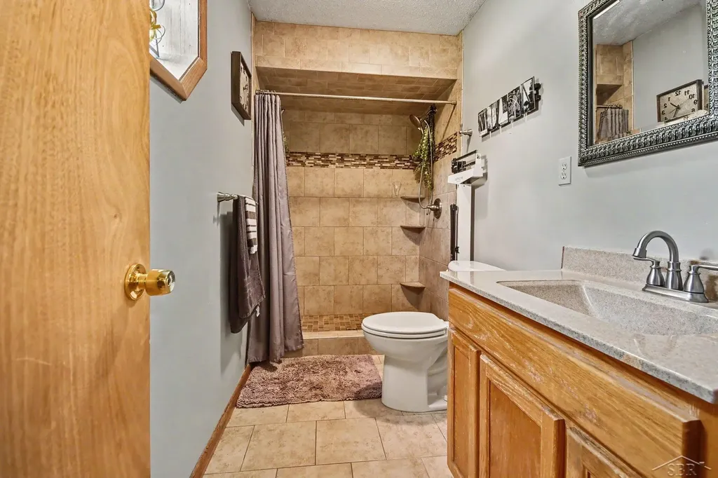 2577 N Brennan Road Richland Township MI 48626