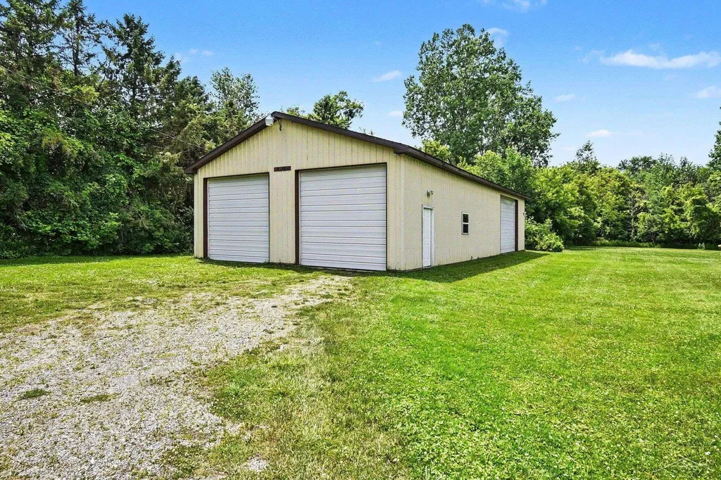 2577 N Brennan Road Richland Township MI 48626