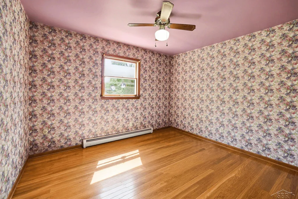 1870 W Packard Drive Saginaw Charter Township MI 48638