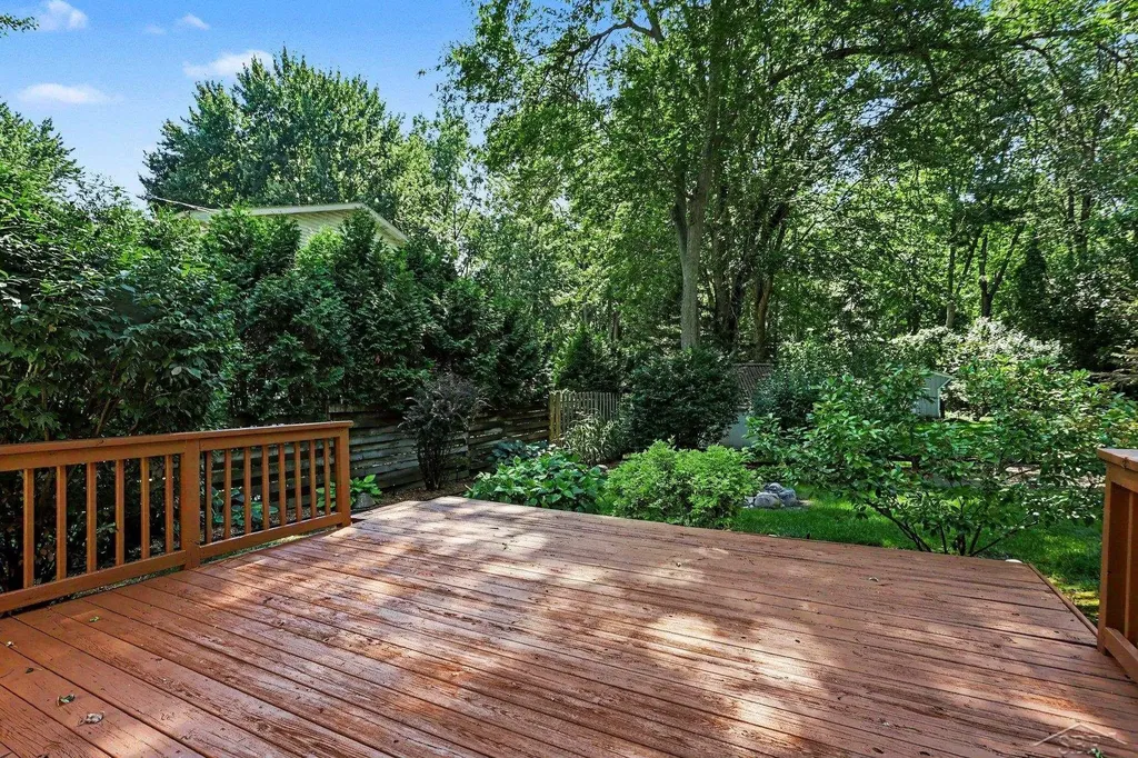 2530 Sierra Drive James Township MI 48609