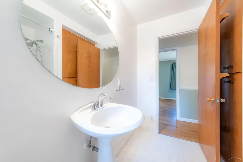 1915 Ivy Lane Midland City MI 48642