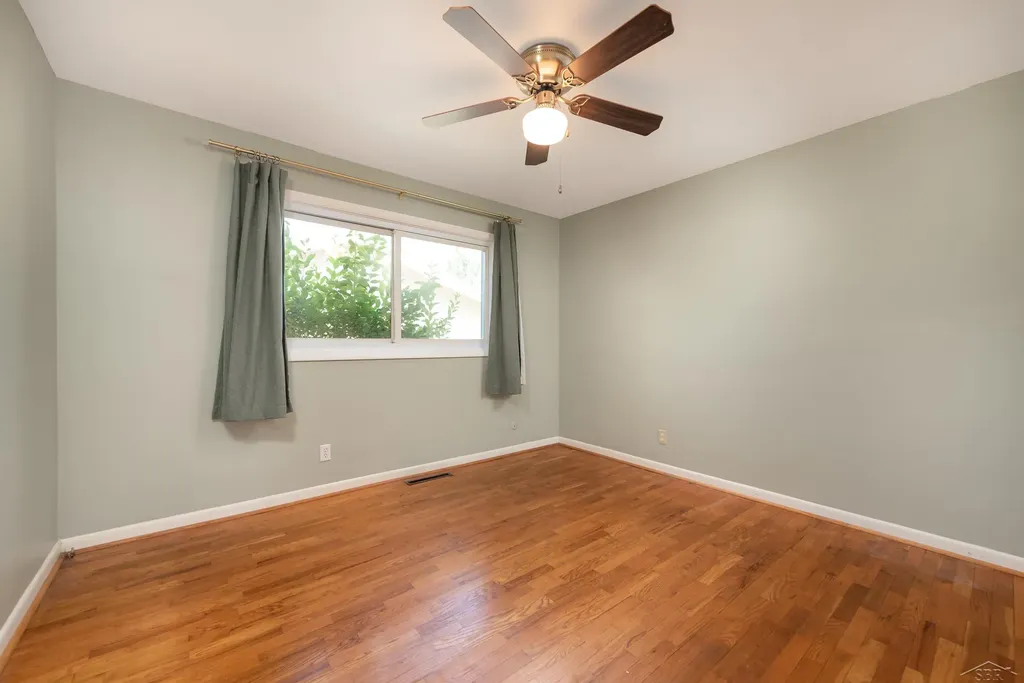 1915 Ivy Lane Midland City MI 48642