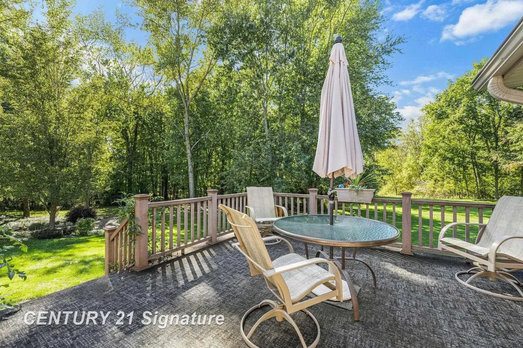 3137 Midland Road Saginaw Charter Township MI 48603