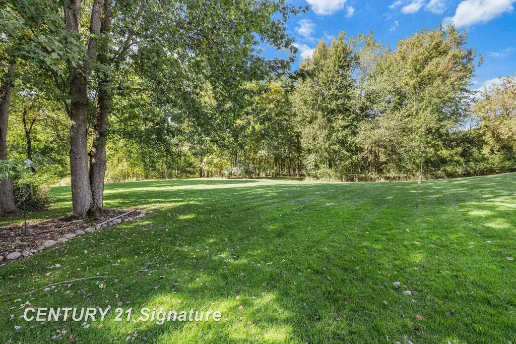 3137 Midland Road Saginaw Charter Township MI 48603