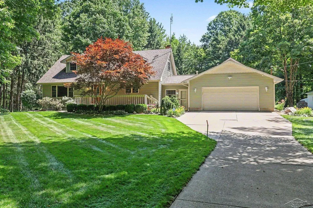 8815 S Beyer Road Birch Run Township MI 48415