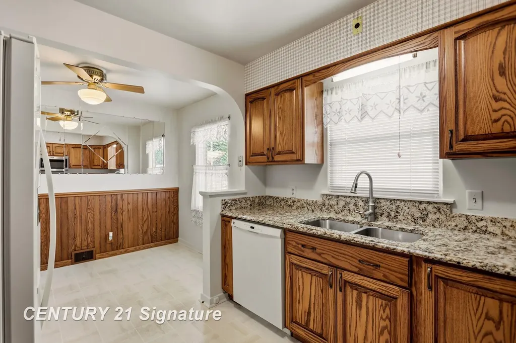 1134 Sutton Street Saginaw City MI 48602