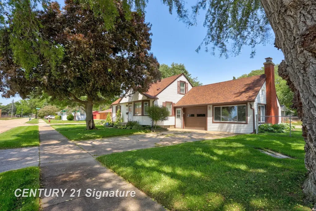 1134 Sutton Street Saginaw City MI 48602