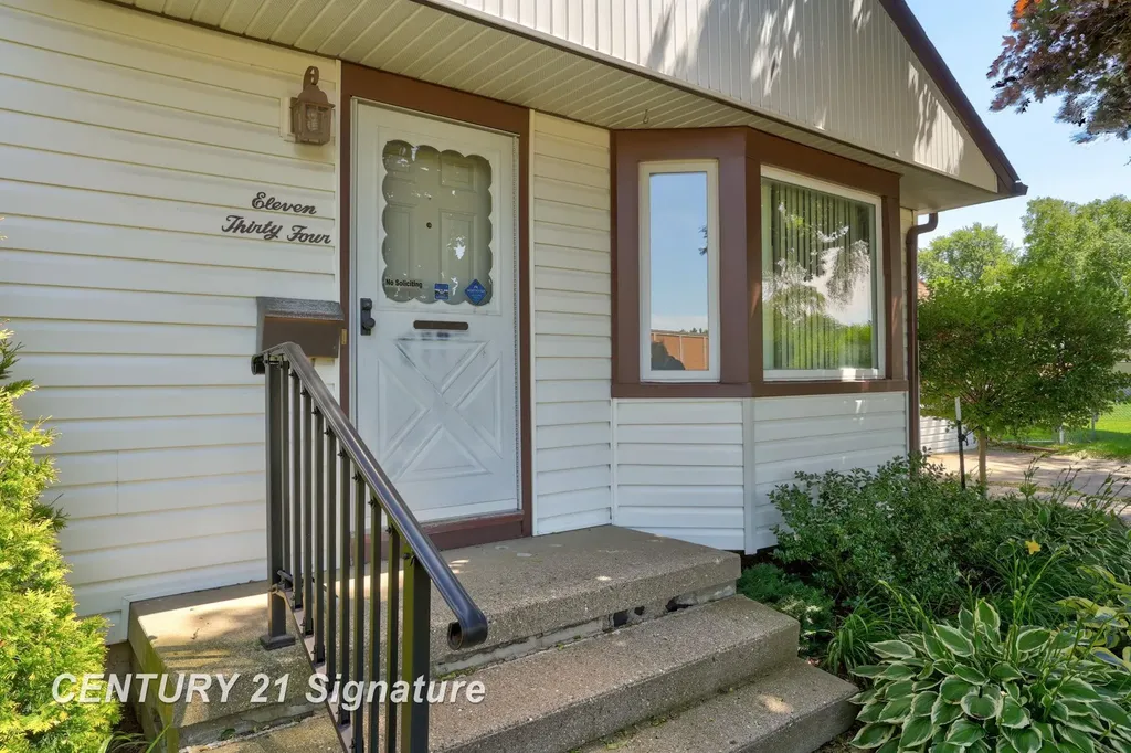 1134 Sutton Street Saginaw City MI 48602