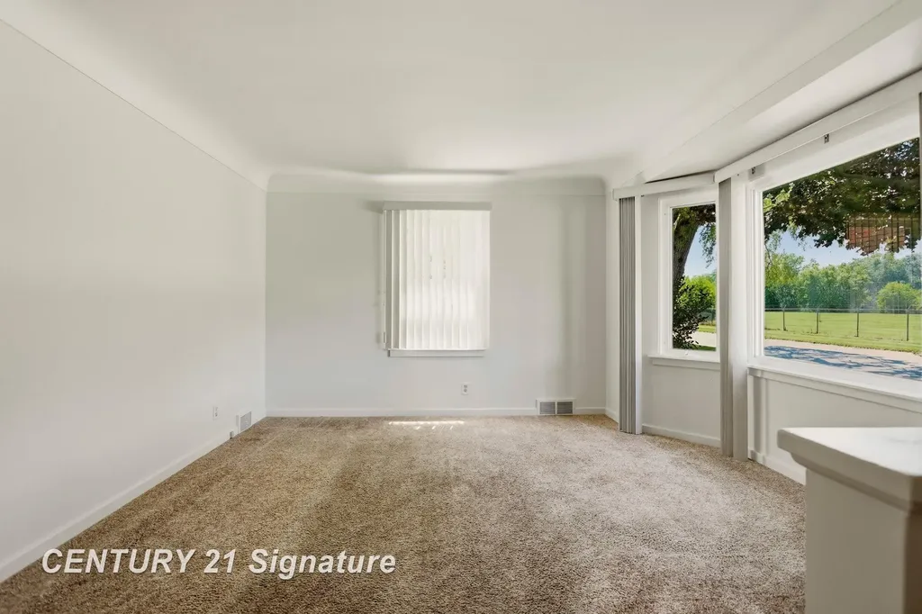 1134 Sutton Street Saginaw City MI 48602