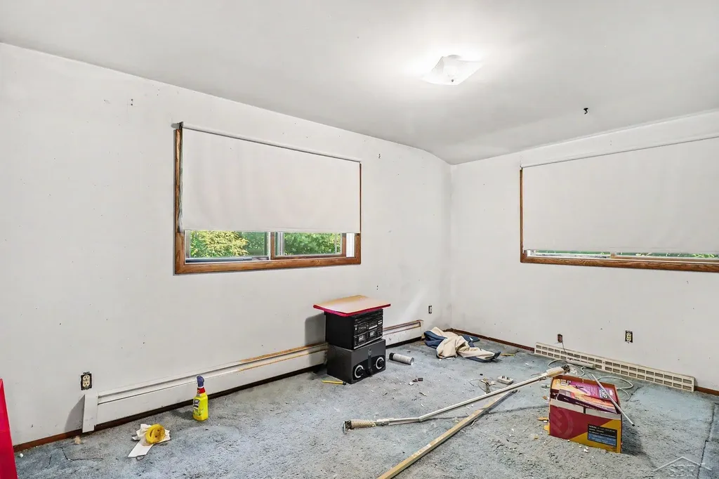 8186 Edward Road Unknown City MI 48435