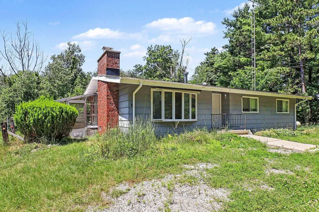 8186 Edward Road Unknown City MI 48435