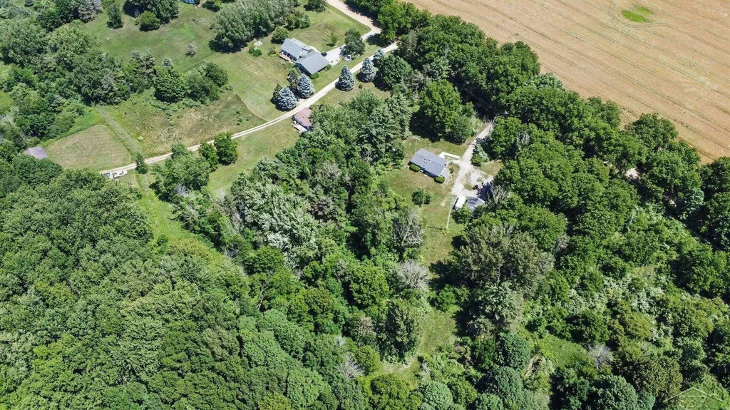 8186 Edward Road Unknown City MI 48435