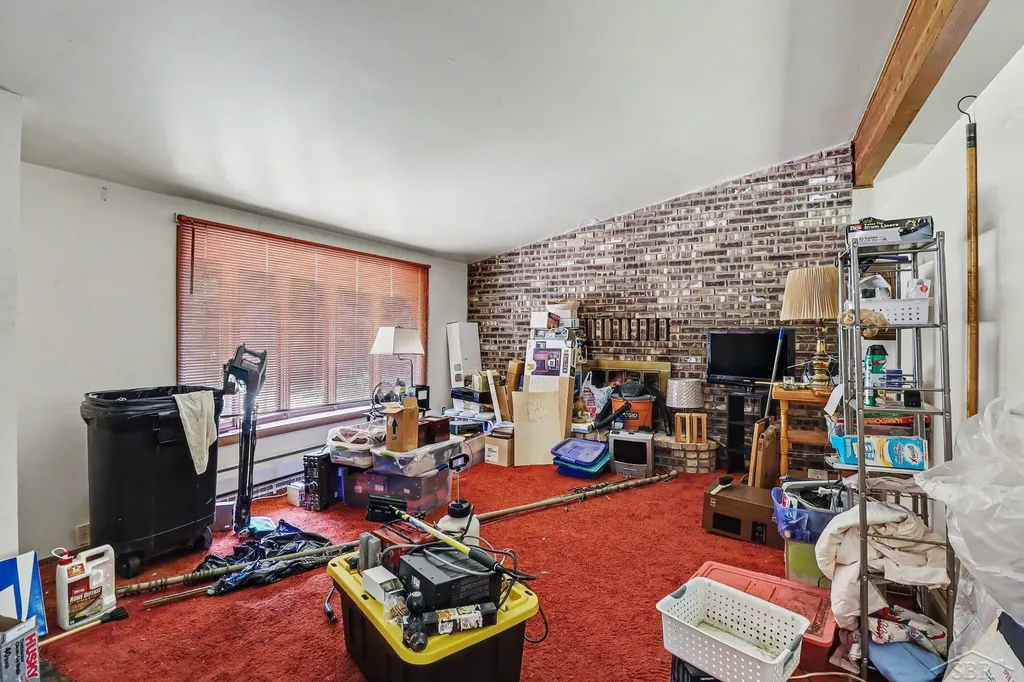 8186 Edward Road Unknown City MI 48435