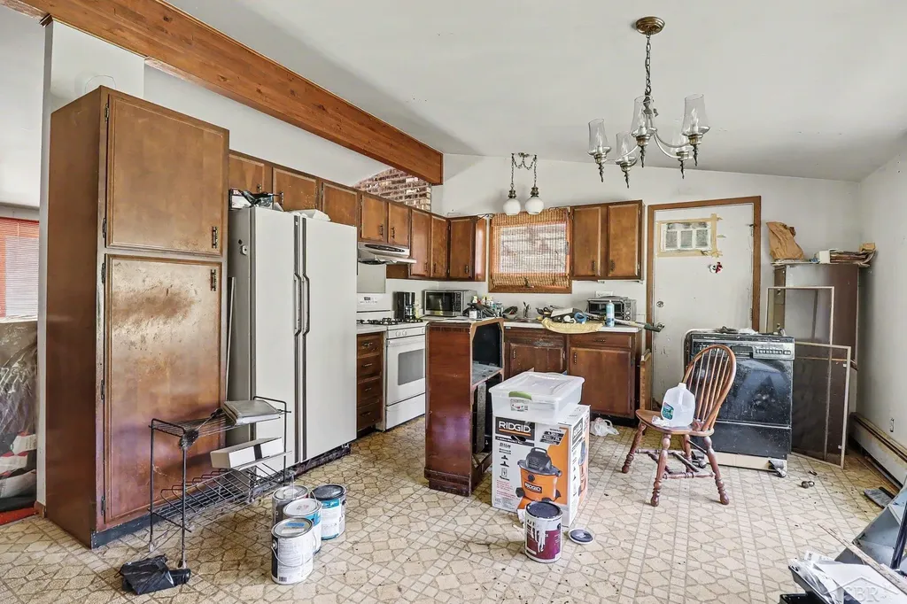 8186 Edward Road Unknown City MI 48435