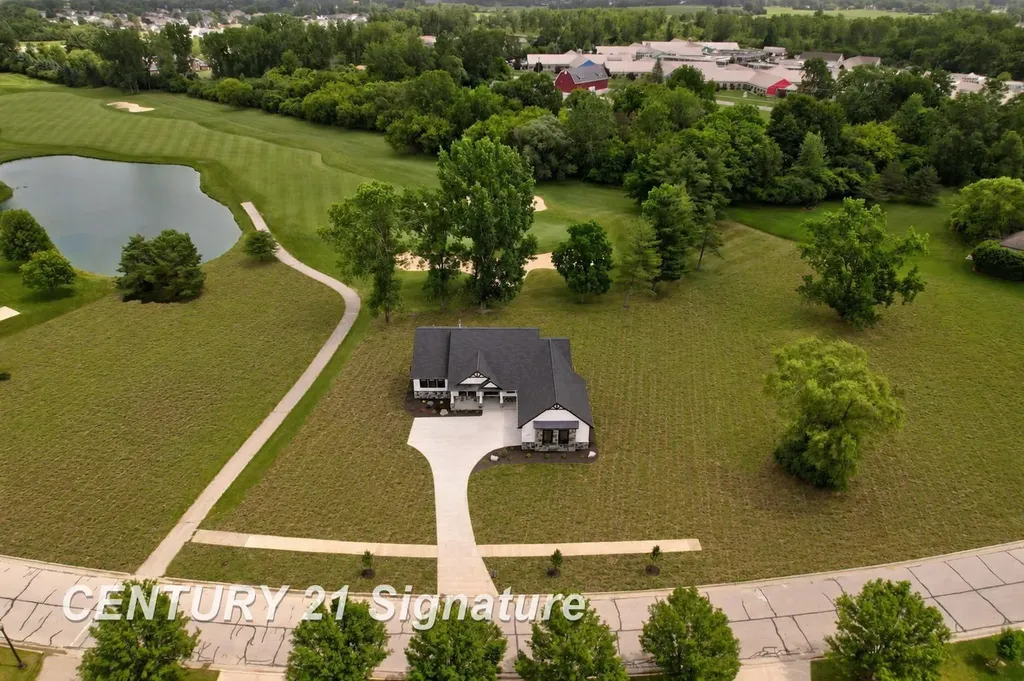 80 Sawmill Creek Trail Saginaw Charter Township MI 48603