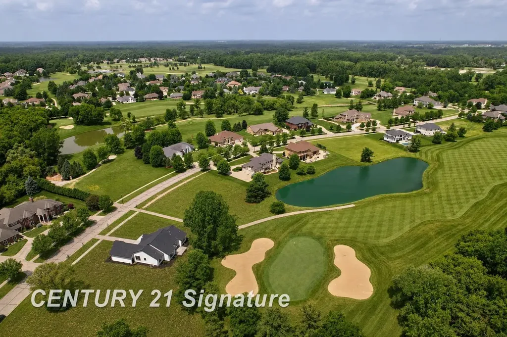 80 Sawmill Creek Trail Saginaw Charter Township MI 48603