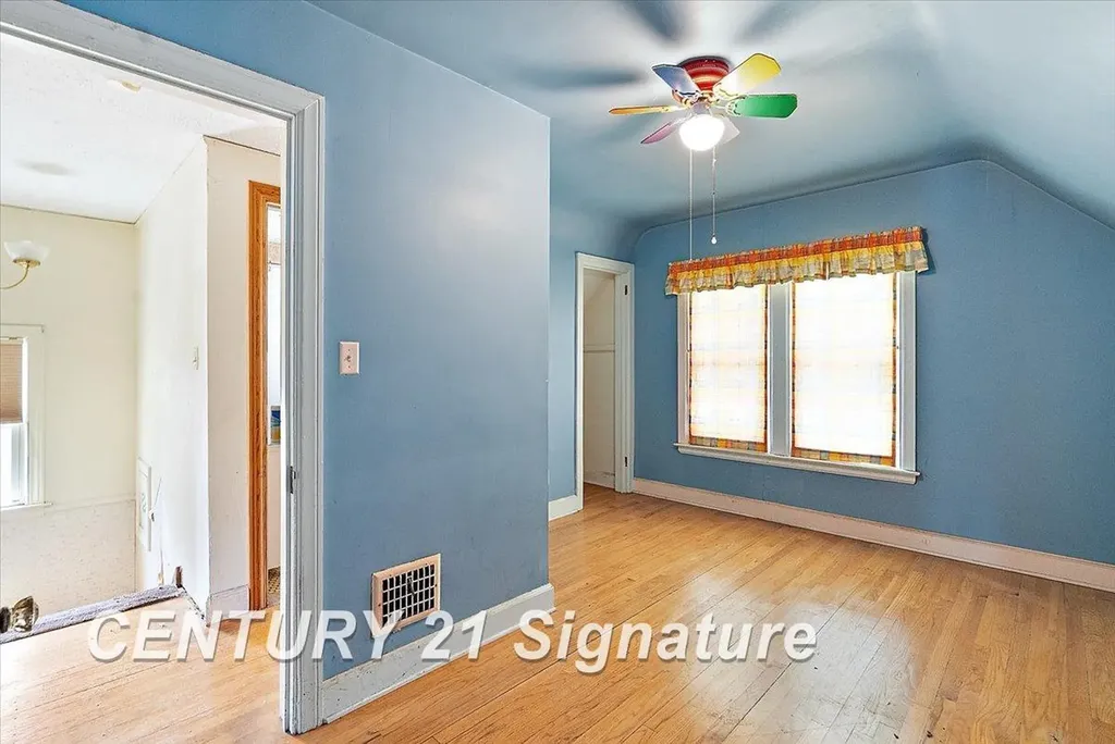 1313 W Hazelhurst Street Ferndale City MI 48220