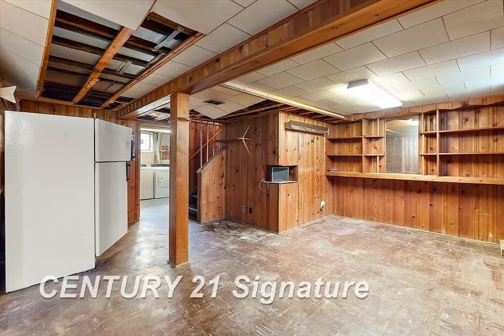 1313 W Hazelhurst Street Ferndale City MI 48220
