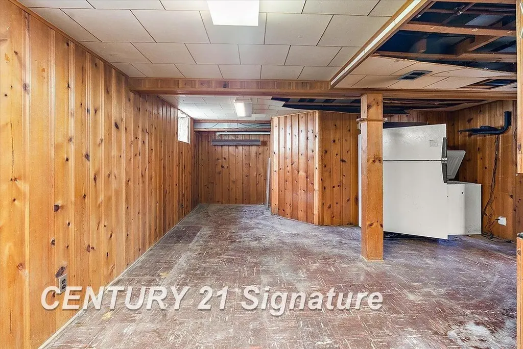 1313 W Hazelhurst Street Ferndale City MI 48220