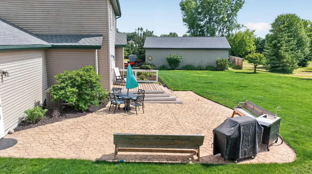 10713 N Gleaner Road Tittabawassee Township MI 48623