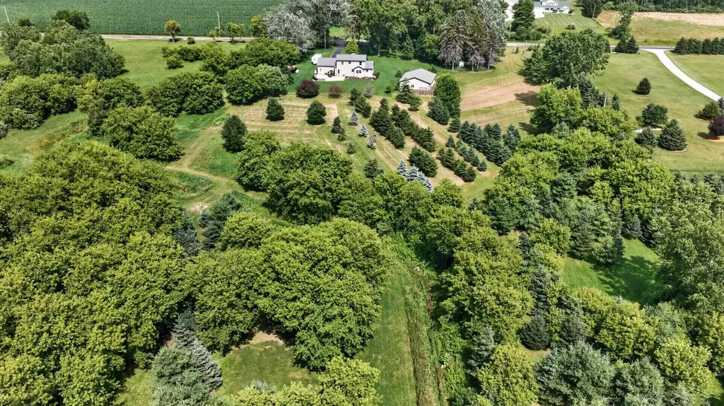 10713 N Gleaner Road Tittabawassee Township MI 48623