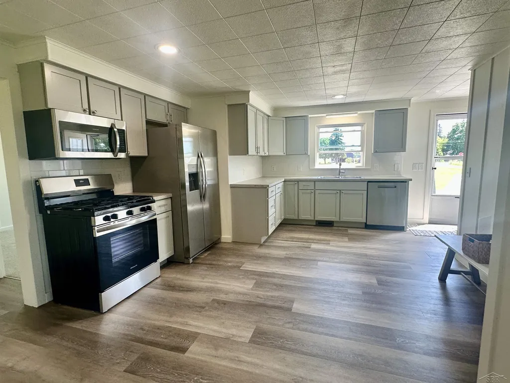 1451 Ruff Road Buena Vista Charter Township MI 48601