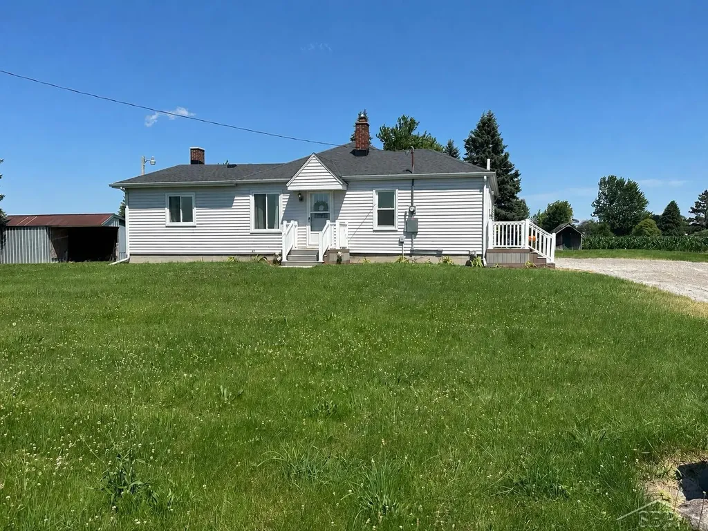 1451 Ruff Road Buena Vista Charter Township MI 48601