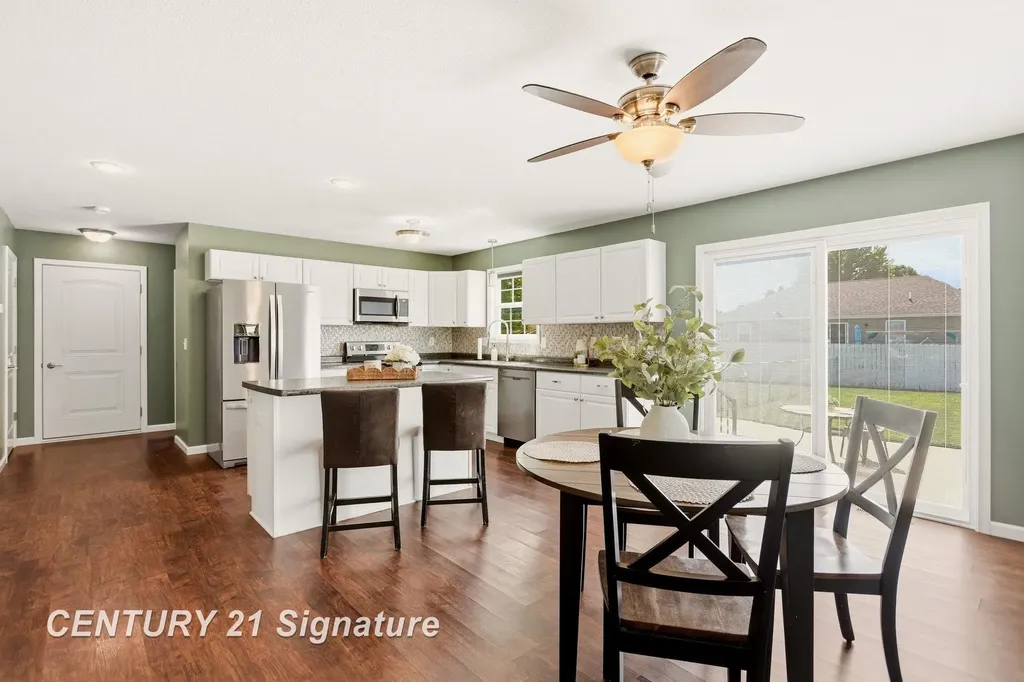 8433 Waxwing Drive Tittabawassee Township MI 48623