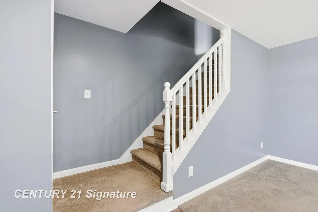 8433 Waxwing Drive Tittabawassee Township MI 48623