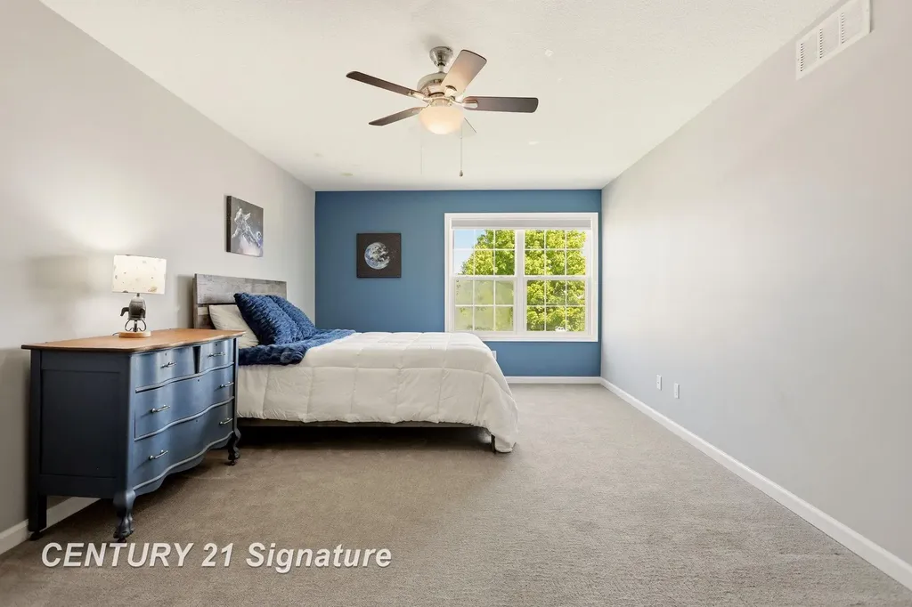 8433 Waxwing Drive Tittabawassee Township MI 48623