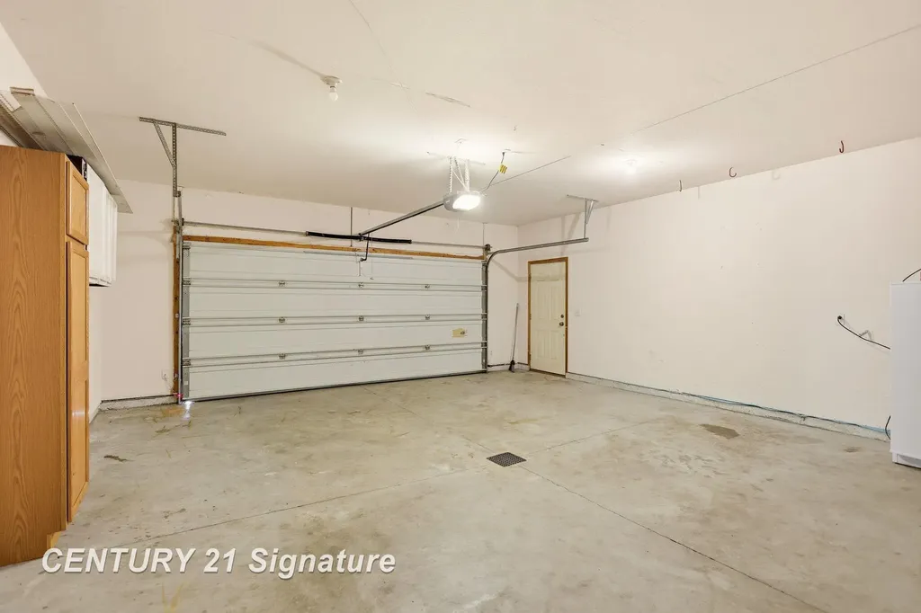8433 Waxwing Drive Tittabawassee Township MI 48623