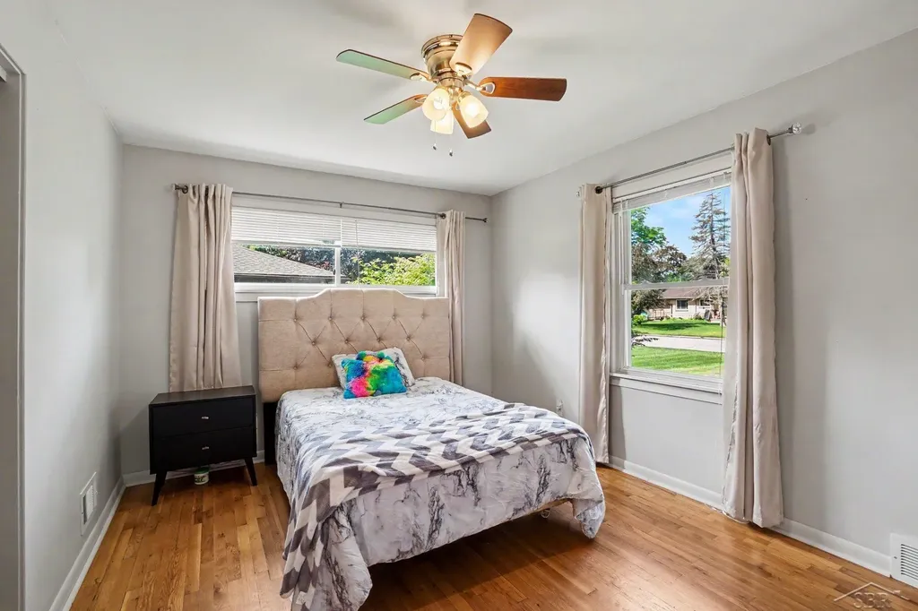 2726 Reppuhn Drive Saginaw Charter Township MI 48603