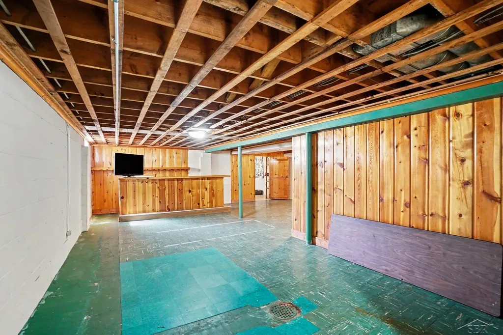 2726 Reppuhn Drive Saginaw Charter Township MI 48603