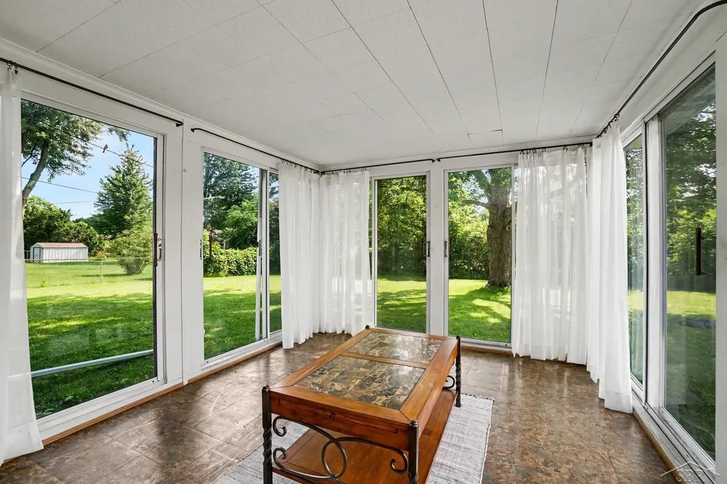 2726 Reppuhn Drive Saginaw Charter Township MI 48603