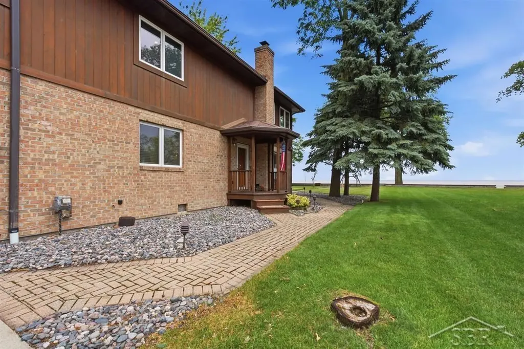 277 Donohue Drive Bangor Charter Township MI 48706