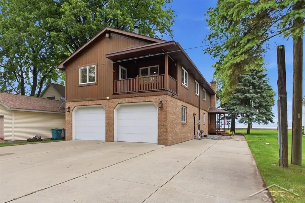 277 Donohue Drive Bangor Charter Township MI 48706