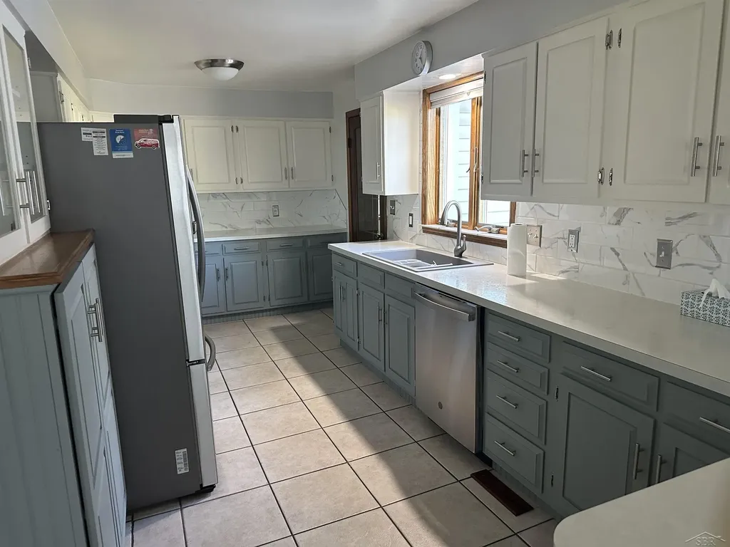 214 N Hemlock Road Richland Township MI 48626