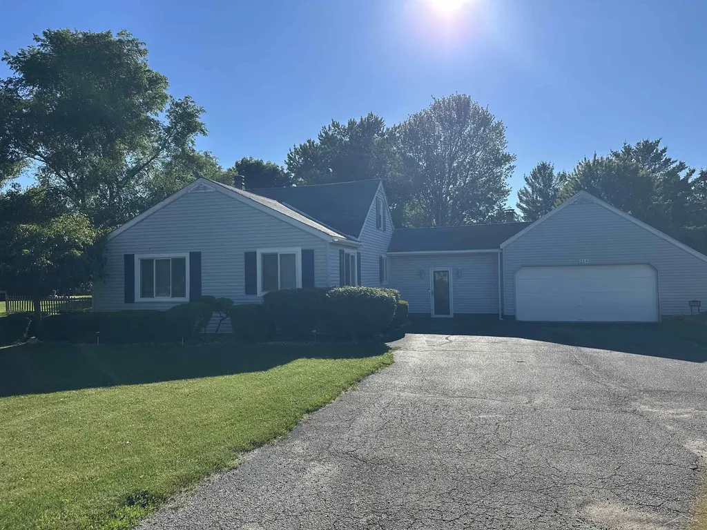 214 N Hemlock Road Richland Township MI 48626