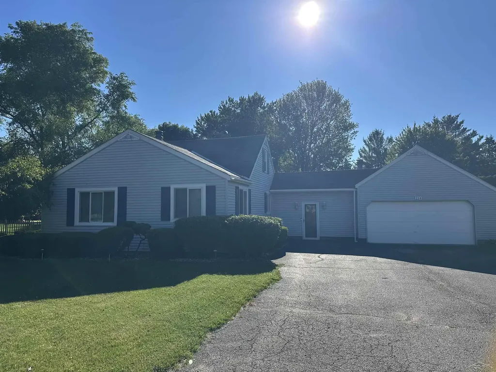 214 N Hemlock Road Richland Township MI 48626