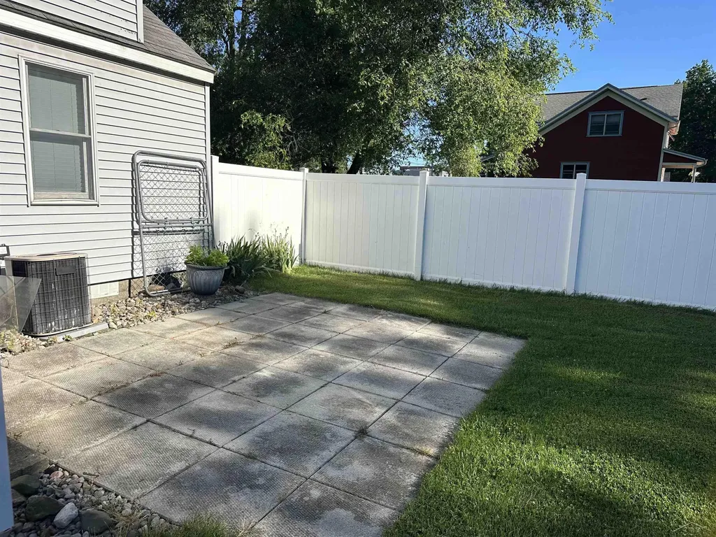 214 N Hemlock Road Richland Township MI 48626