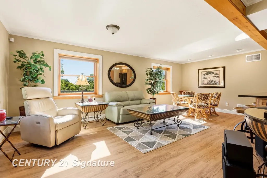 4065 N River Road Thomas Township MI 48623