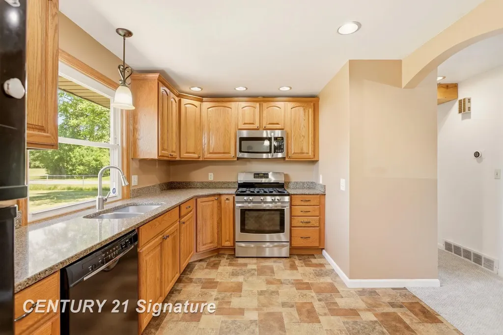 1438 Flanders Drive Carrollton Township MI 48604