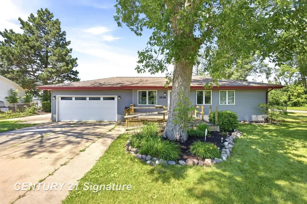 1438 Flanders Drive Carrollton Township MI 48604