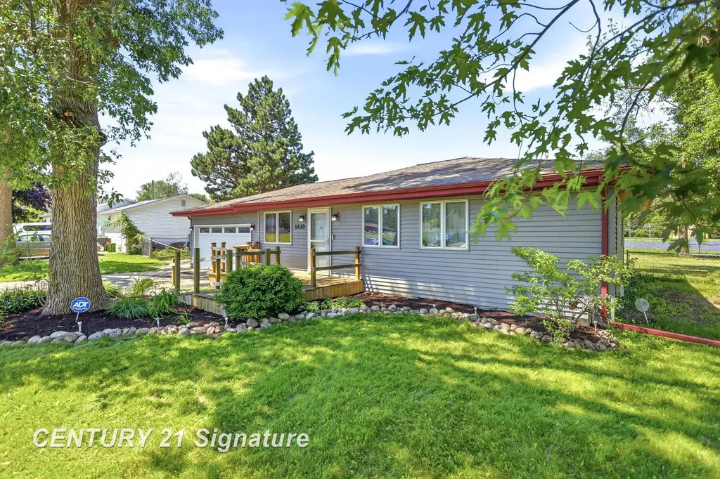 1438 Flanders Drive Carrollton Township MI 48604