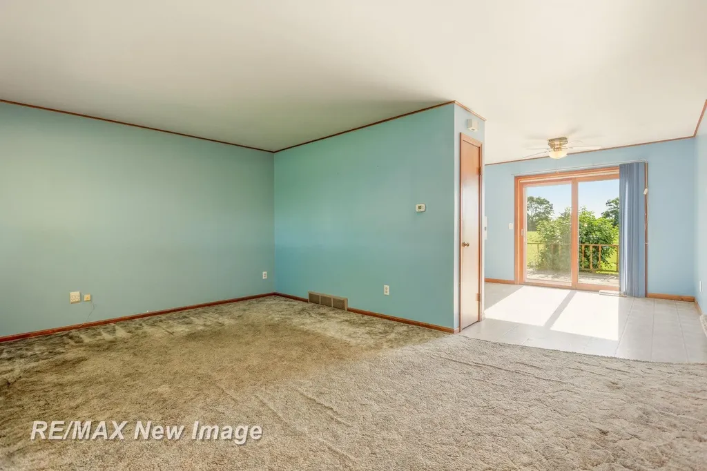 577 S Lincoln Road Portsmouth Charter Township MI 48708