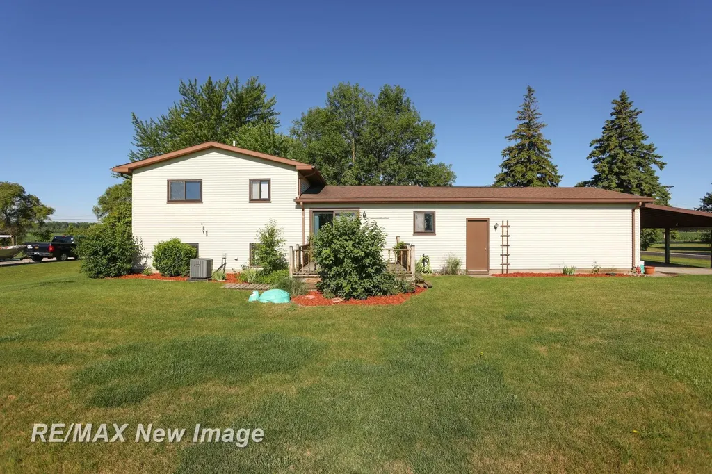577 S Lincoln Road Portsmouth Charter Township MI 48708