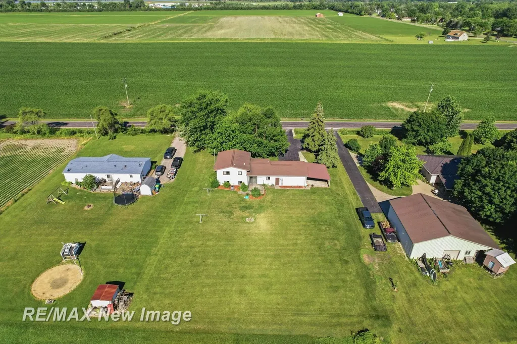 577 S Lincoln Road Portsmouth Charter Township MI 48708