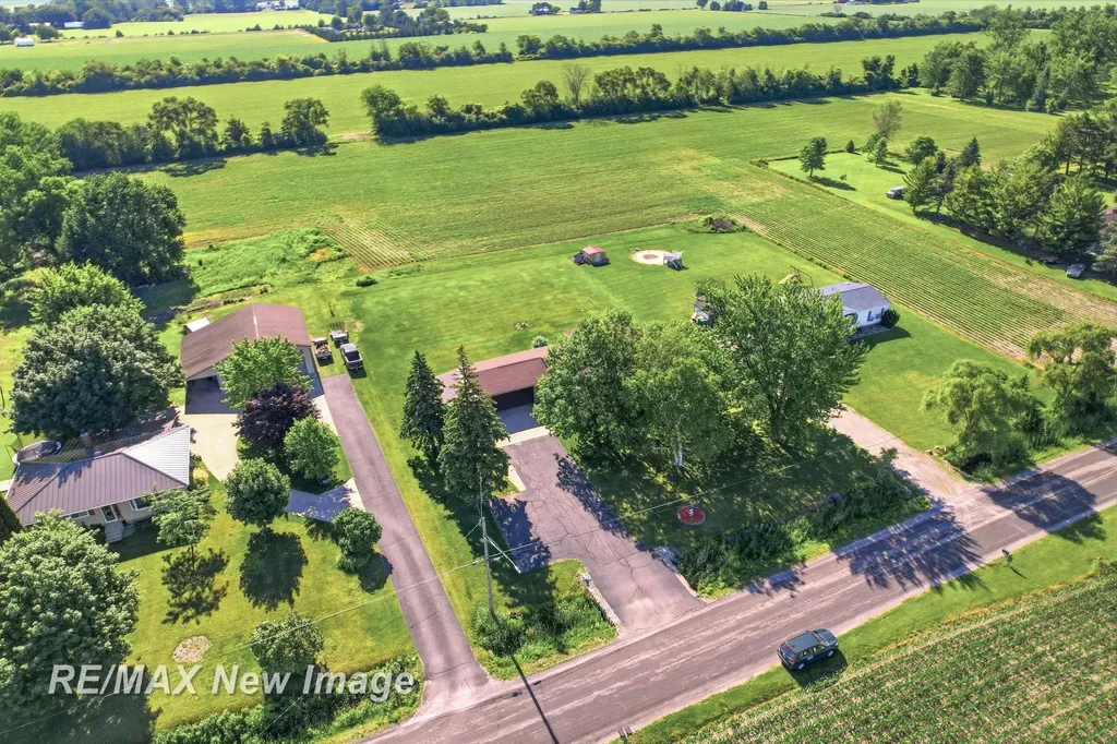 577 S Lincoln Road Portsmouth Charter Township MI 48708