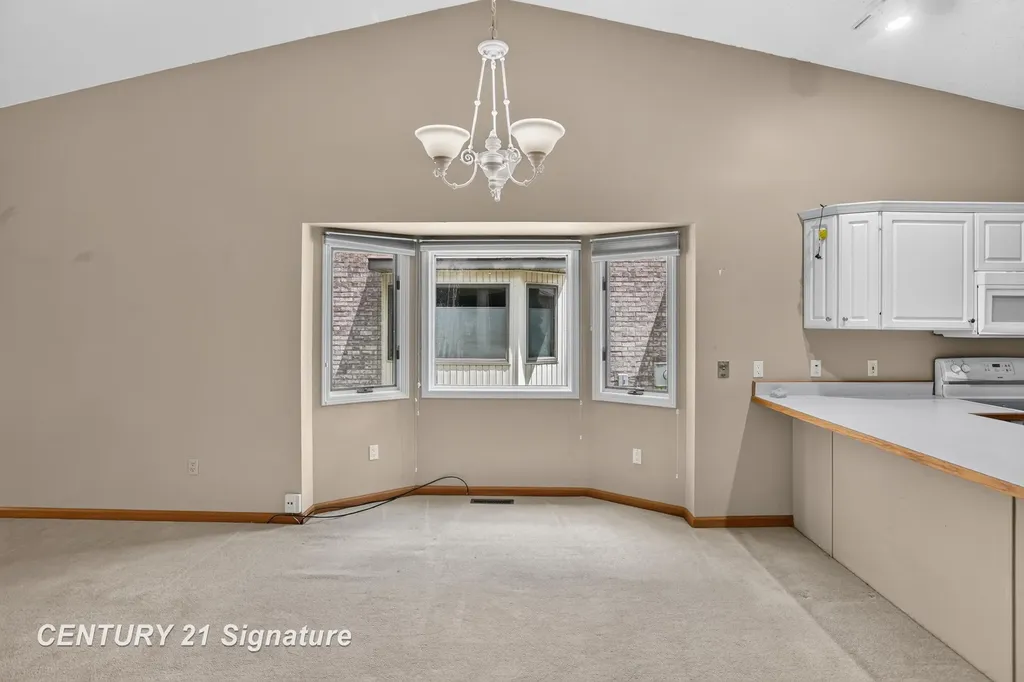 708 Shorefront Circle Midland City MI 48640